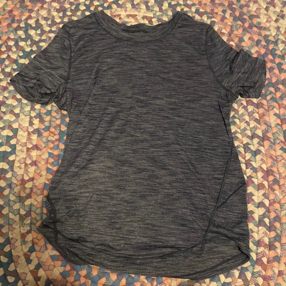 2/$25 Lululemon Long Distance Short Sleeve Top